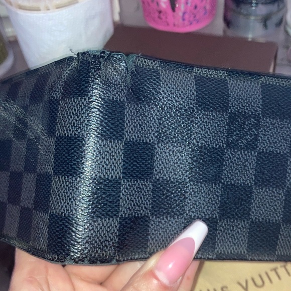 Louis Vuitton Black Checkered Wallet - Picture 2 of 2